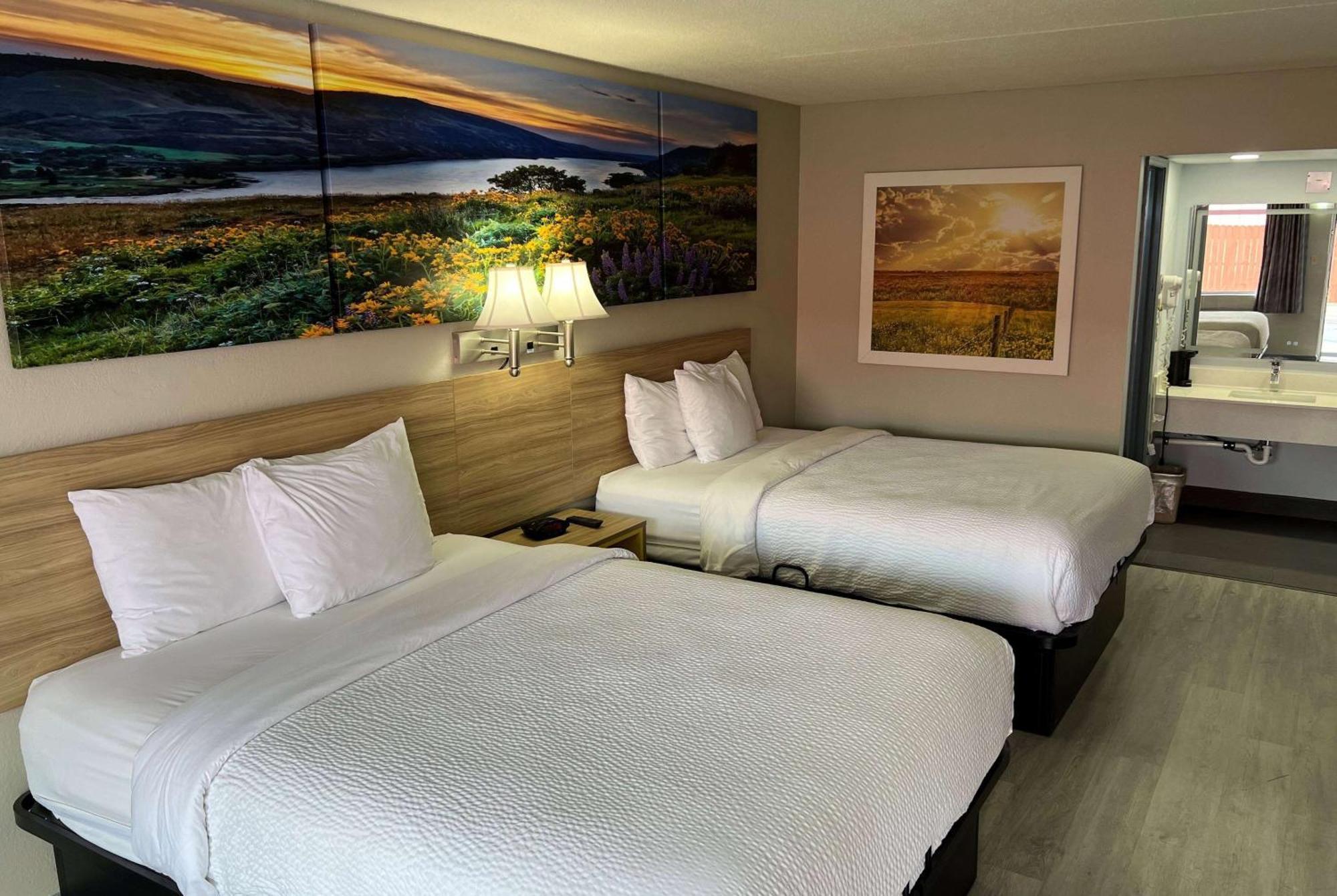 Days Inn By Wyndham Salina South מראה חיצוני תמונה